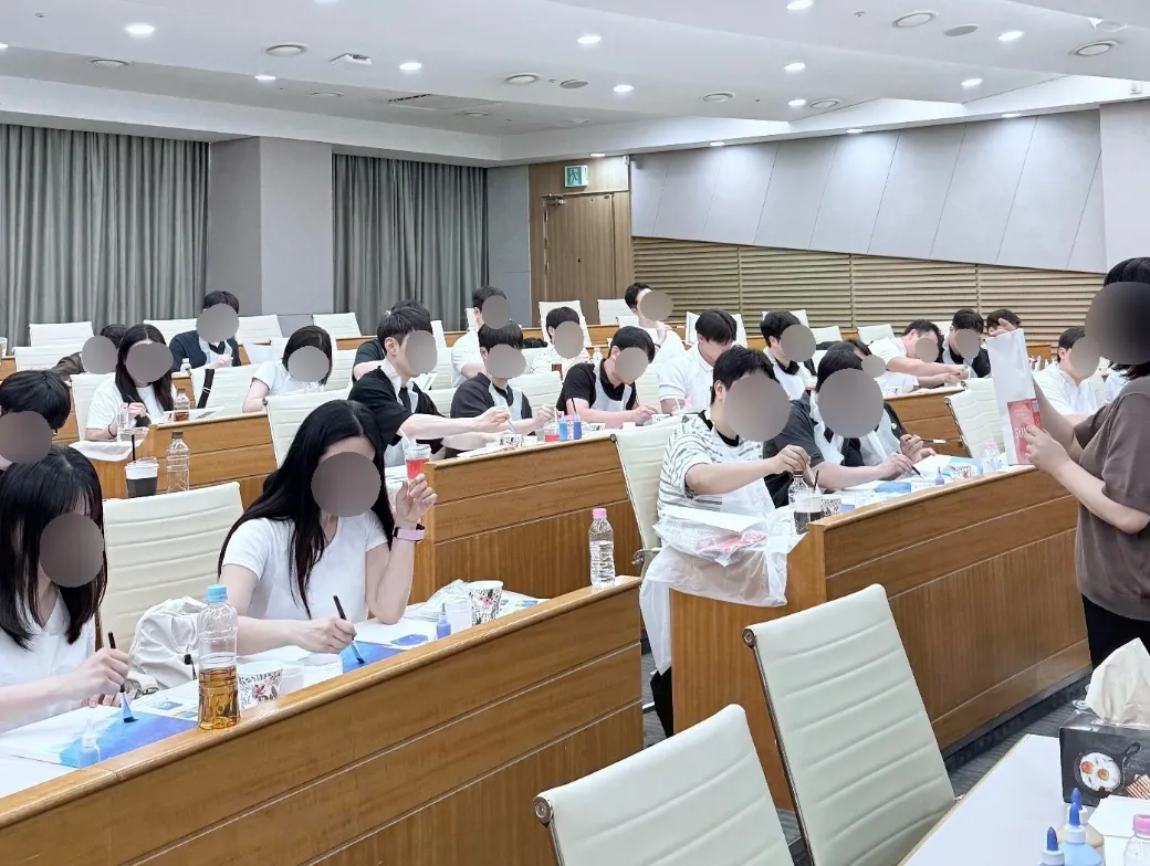 백드롭 페인팅(나이프화)